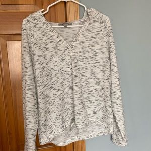 Francesca’s lightweight pullover hoodie